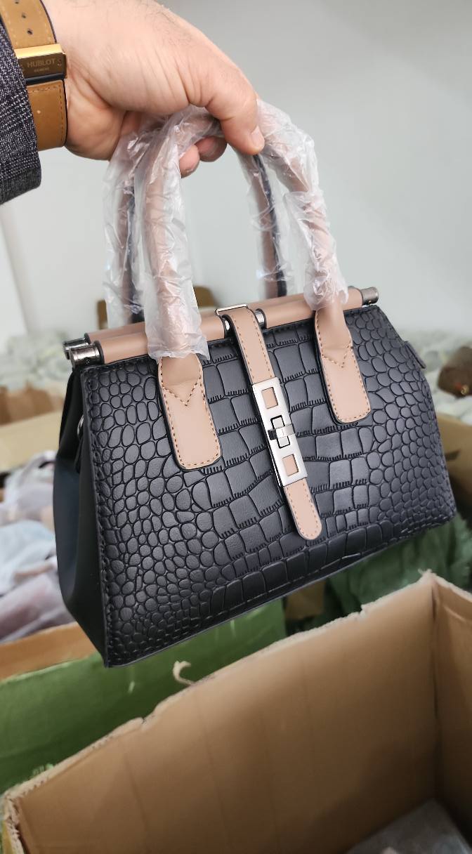 Women’s Luxury Leather Handbag