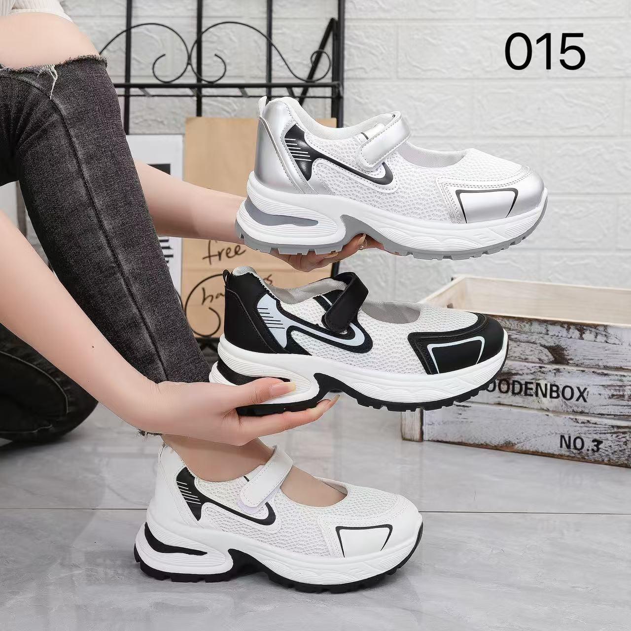 Women’s Comfort Sport Shoes with Elevated Sole