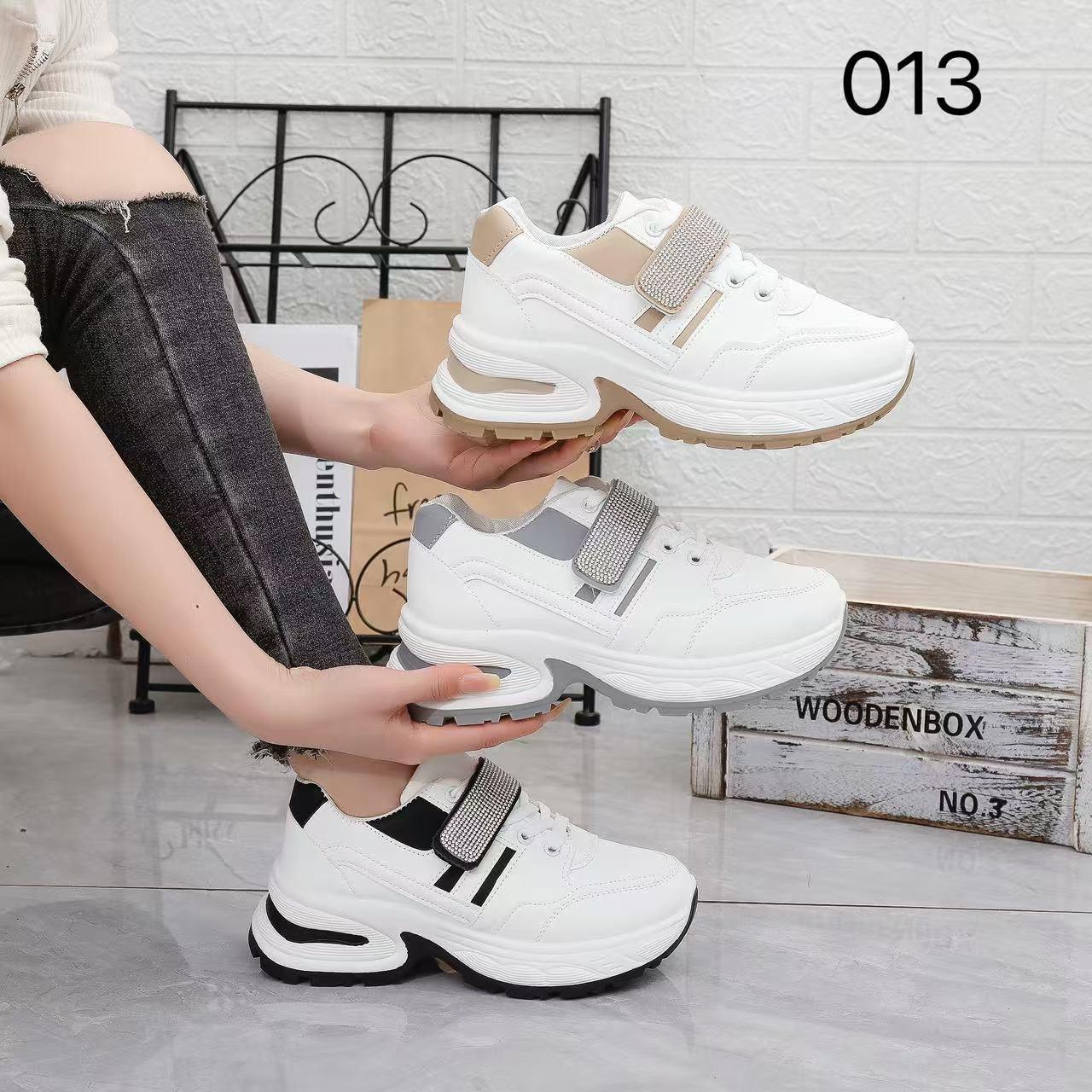 Women’s Sport Shoes with Velcro Strap and Cushioned Sole